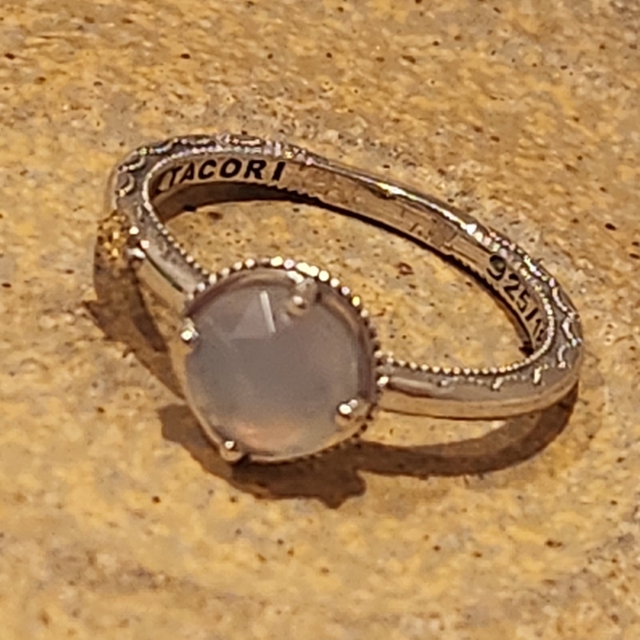 Chalcedony Classic Rock - Picture 8 of 17